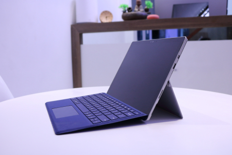 Surface Pro 4 ( i7/16GB/512GB ) + Type Cover 5